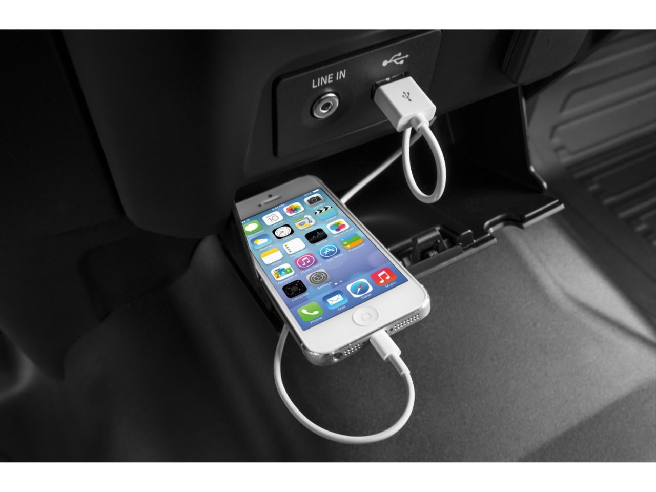 2015 Ford F-150 2WD SuperCrew 5-1/2 Ft Box XL