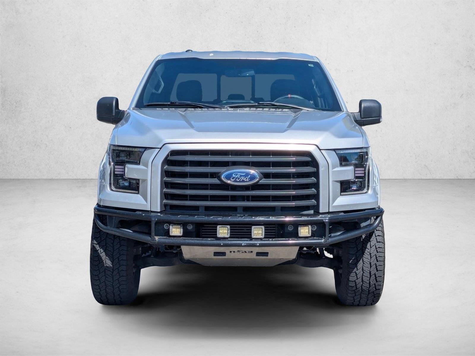 2015 Ford F-150 4WD SuperCrew 5-1/2 Ft Box XLT