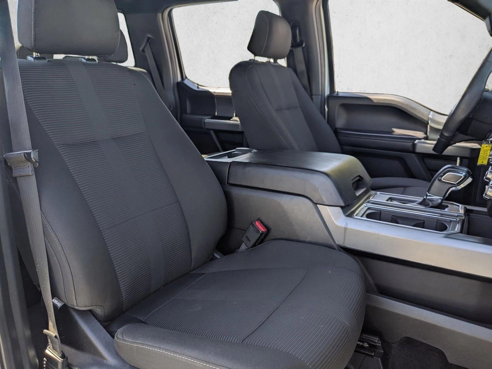 2015 Ford F-150 4WD SuperCrew 5-1/2 Ft Box XLT