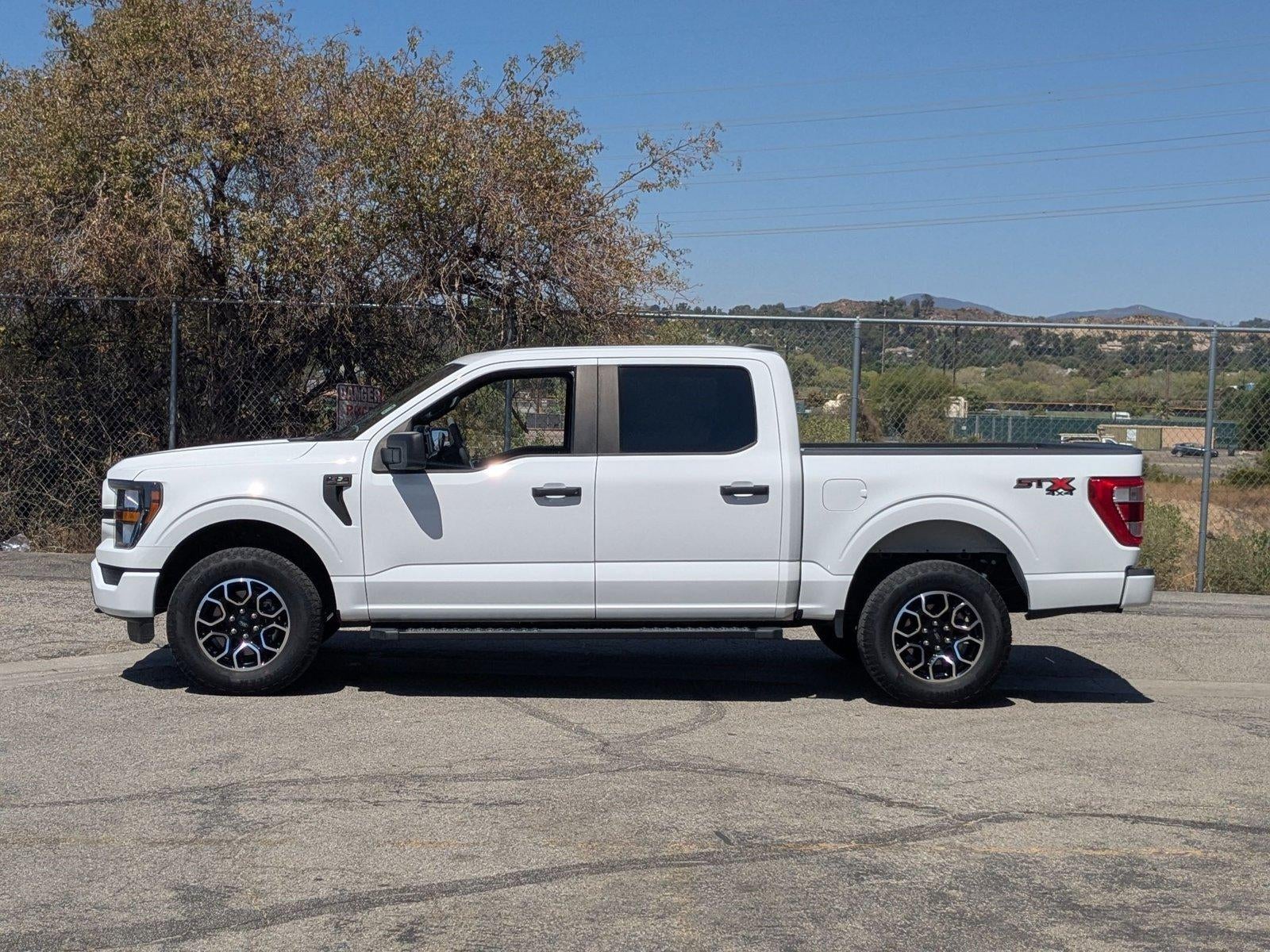2023 Ford F-150 XL 4WD SuperCrew 5.5' Box
