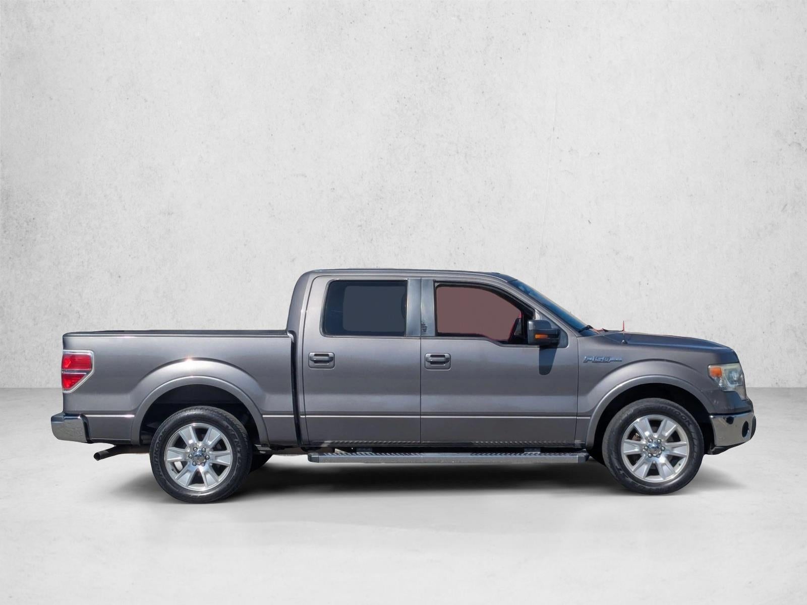 2013 Ford F-150 2WD SuperCrew 5-1/2 Ft Box Lariat
