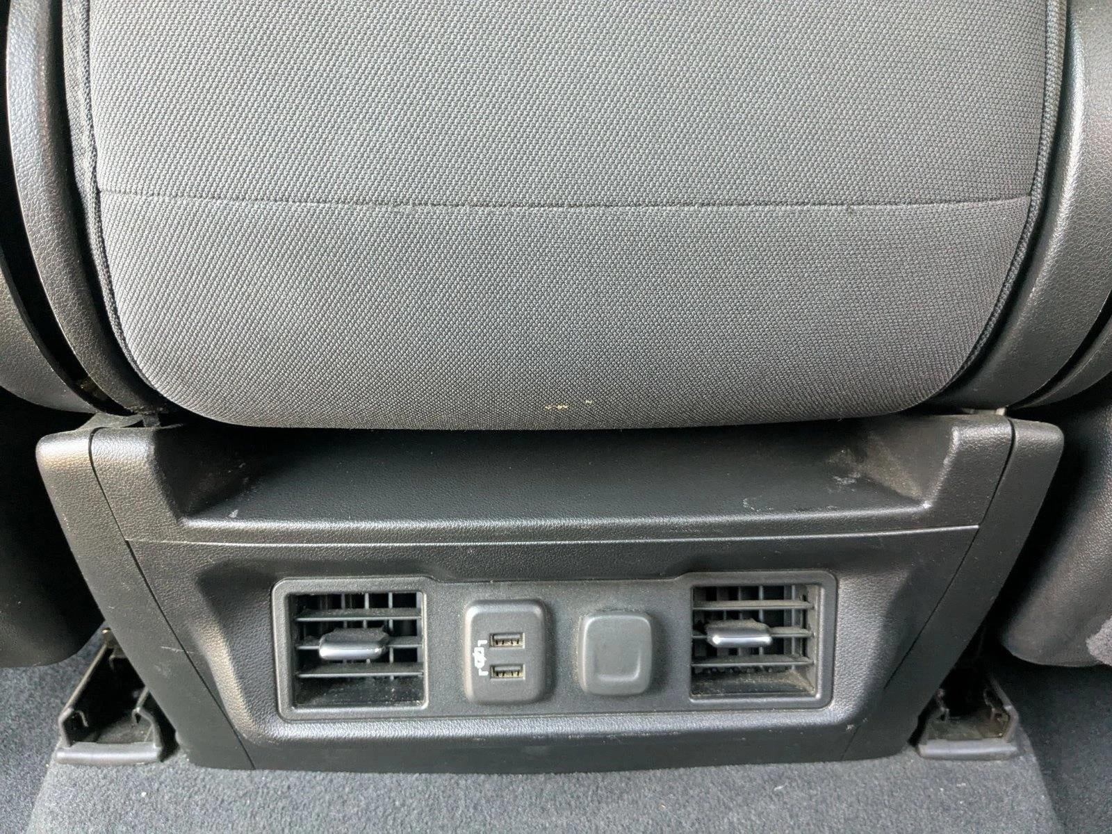 2021 Chevrolet Silverado 1500 Crew Cab Short Box 2-Wheel Drive LT