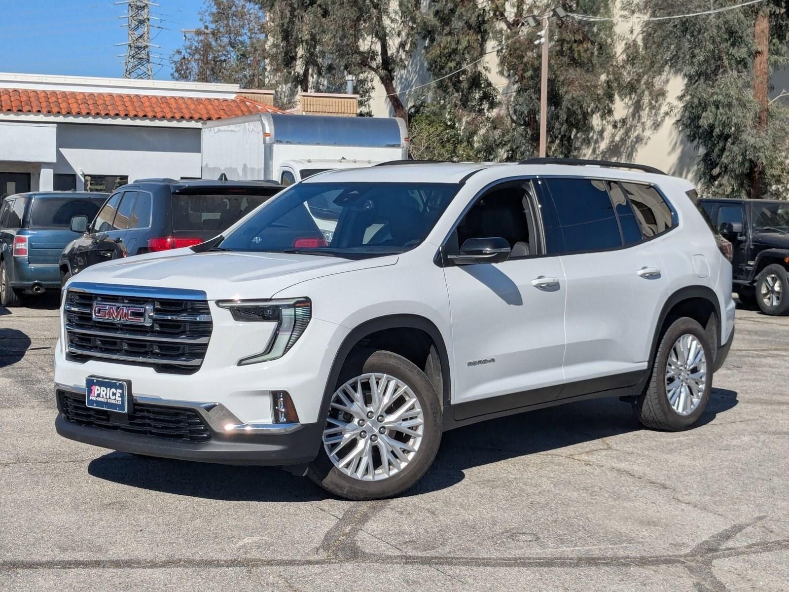 2024 GMC Acadia FWD Elevation