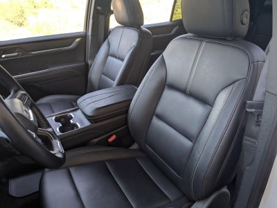 2024 GMC Acadia FWD Elevation