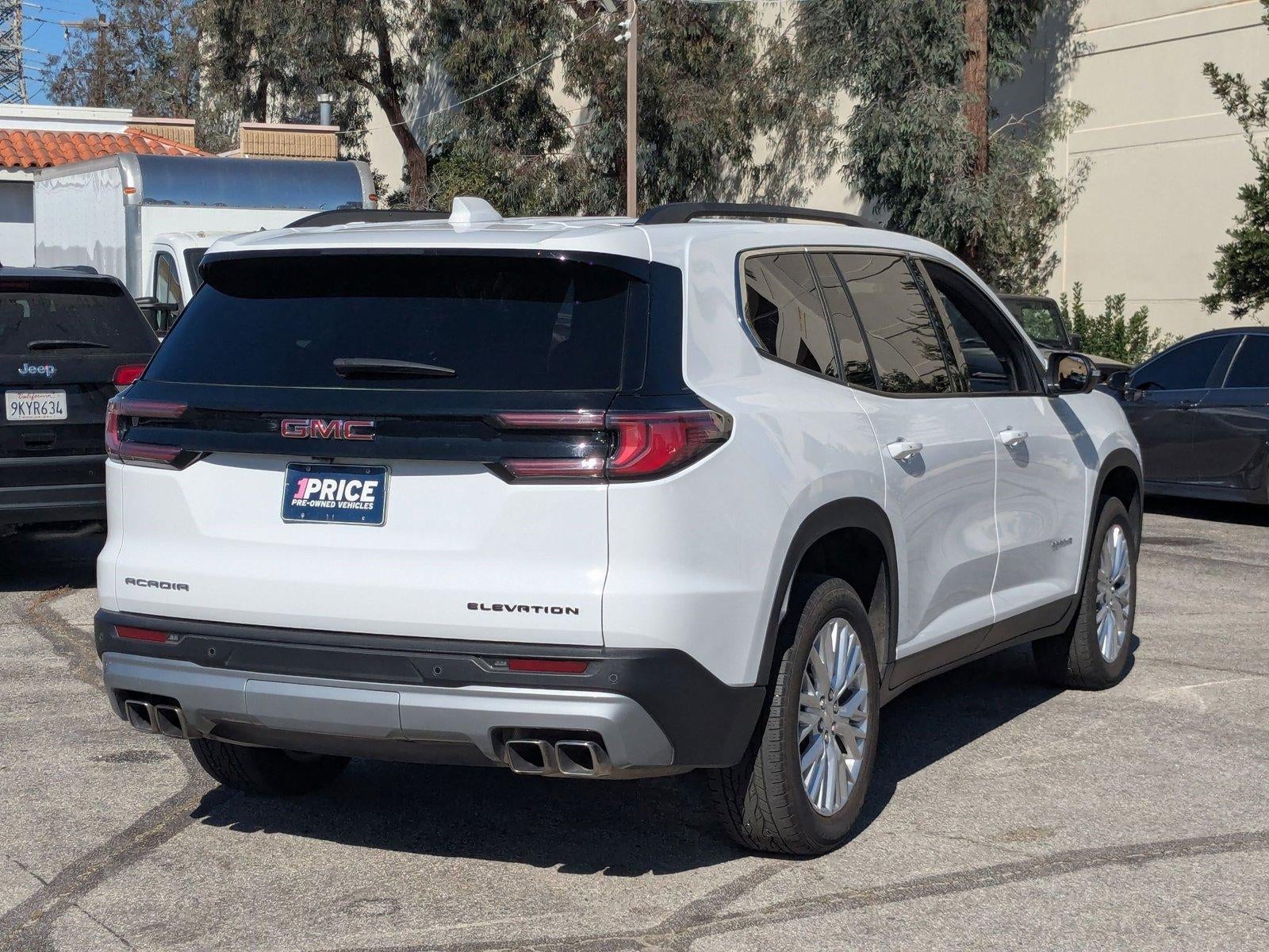 2024 GMC Acadia FWD Elevation
