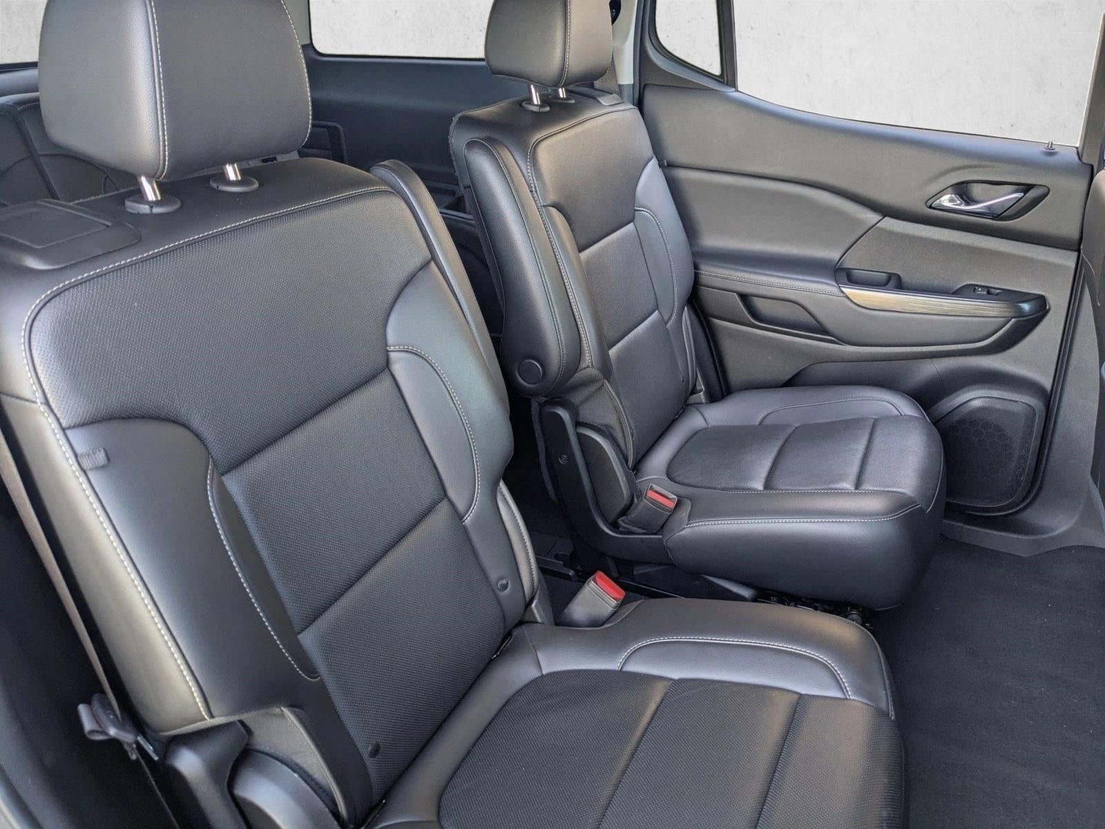 2023 GMC Acadia AWD SLT