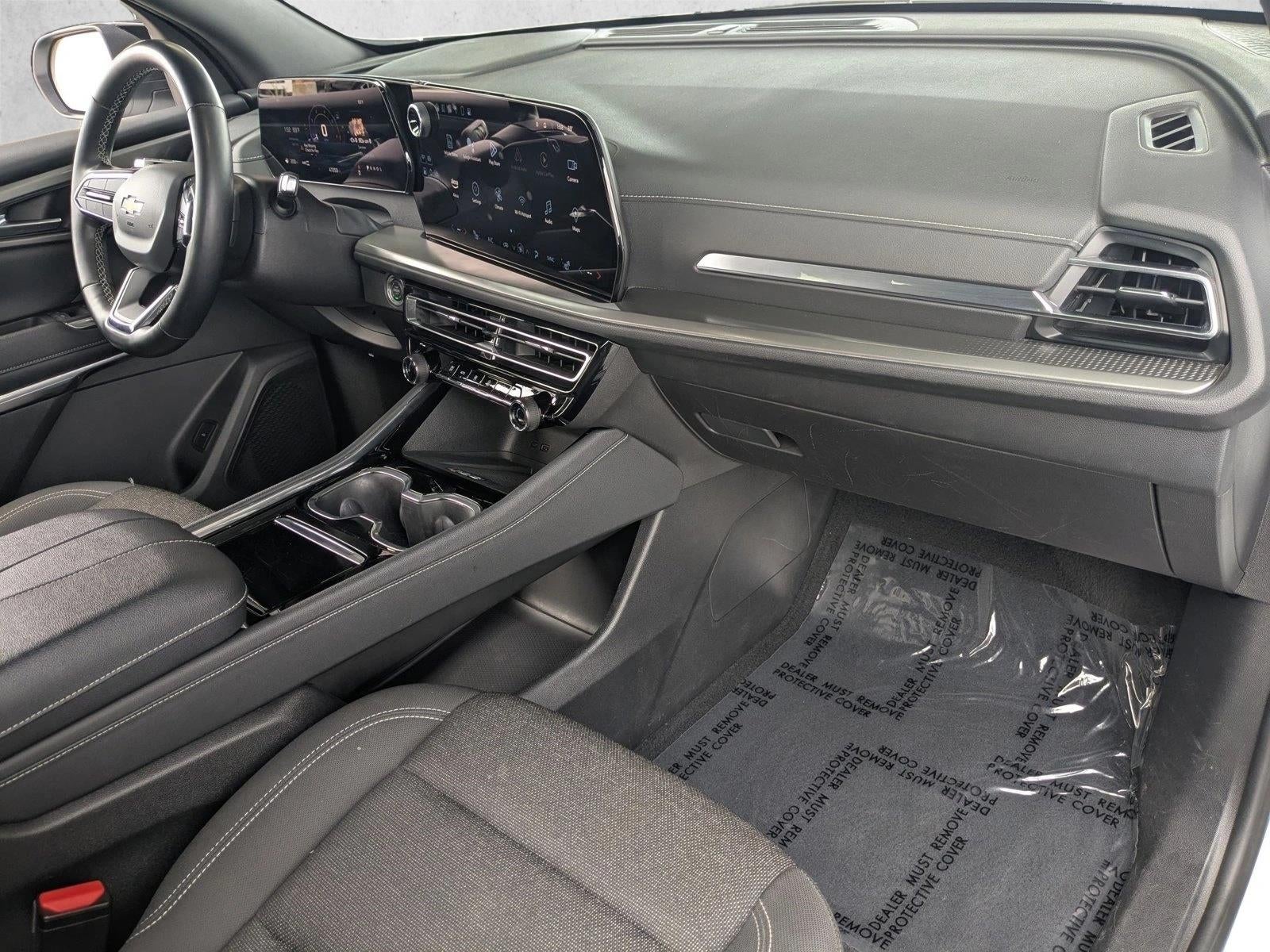 2024 Chevrolet Traverse LT w/2LT