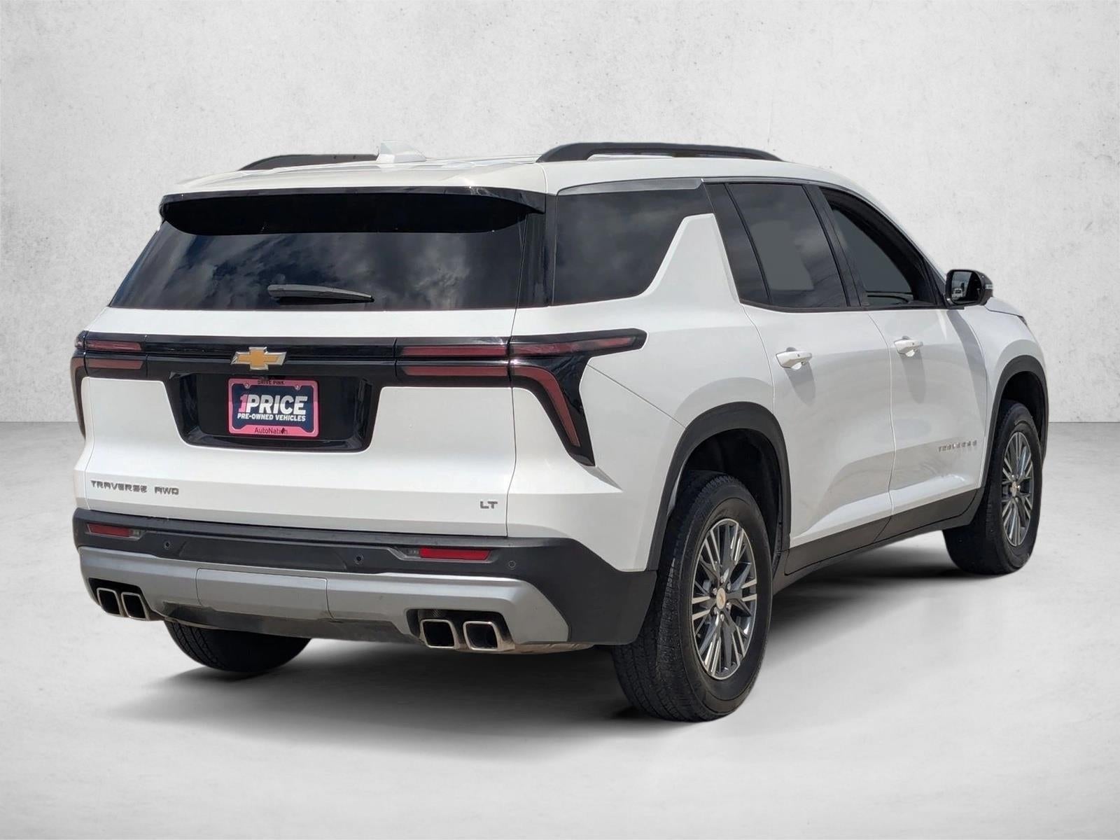 2024 Chevrolet Traverse LT w/2LT