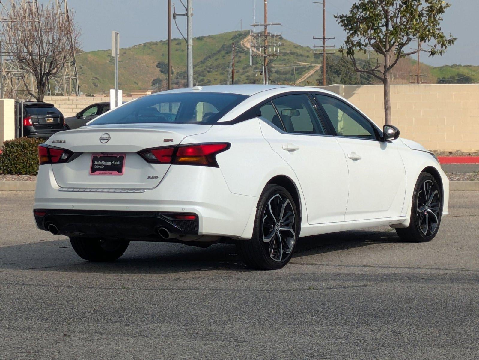 2023 Nissan Altima 2.5 SR AWD Sedan