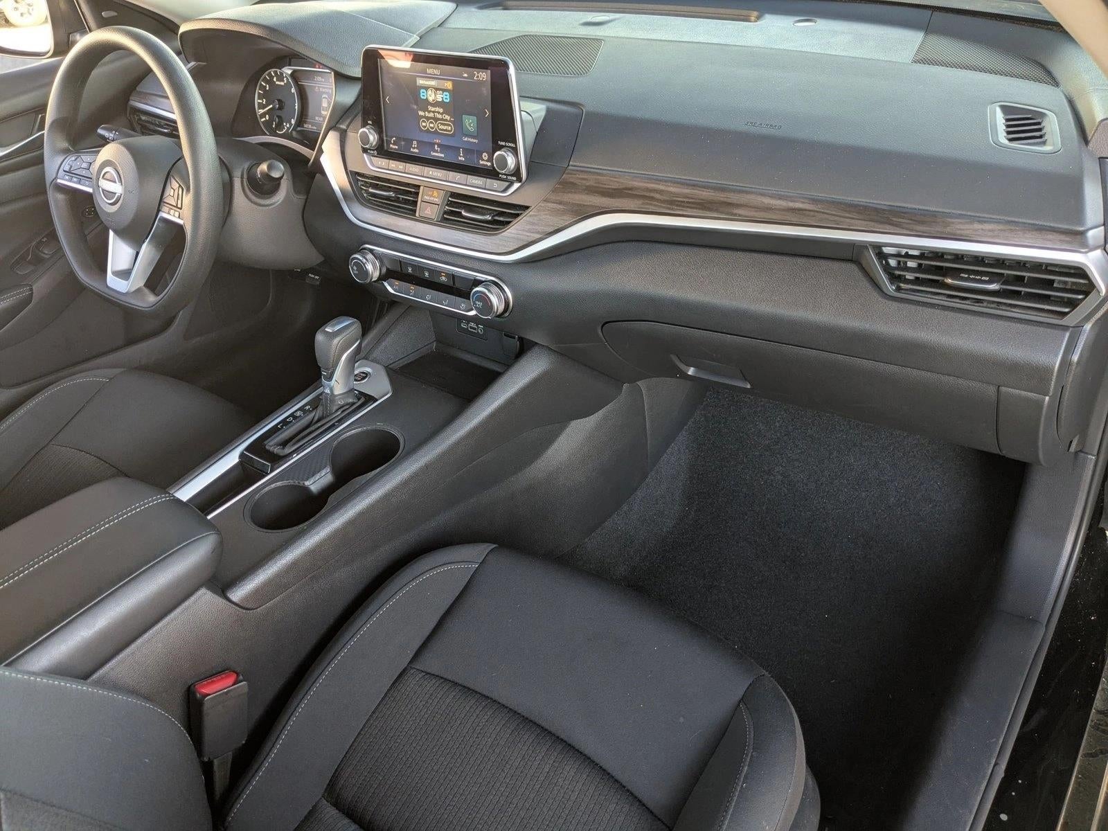 2025 Nissan Altima SV FWD