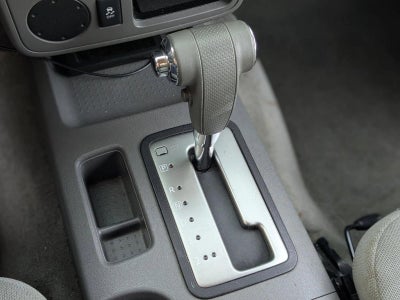 2016 Nissan Frontier 2WD Crew Cab SWB Auto SV