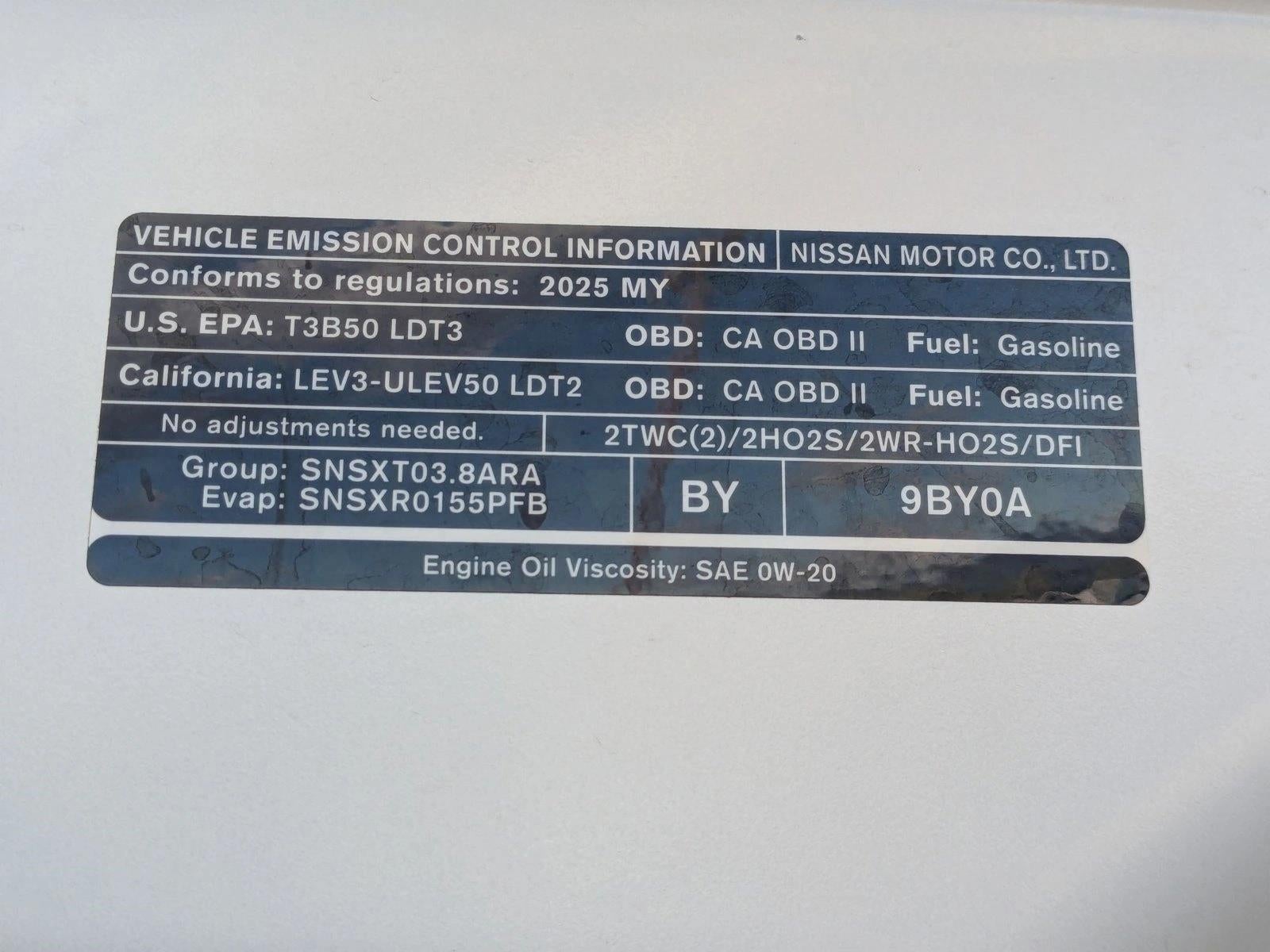 2025 Nissan Frontier Crew Cab 4x2 PRO-X