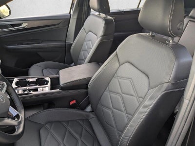 2025 Volkswagen Atlas Cross Sport 2.0T SE w/Technology FWD