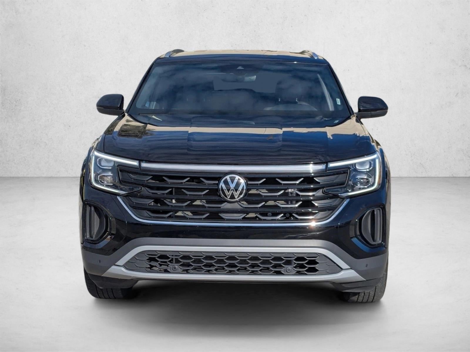 2025 Volkswagen Atlas Cross Sport 2.0T SE w/Technology FWD