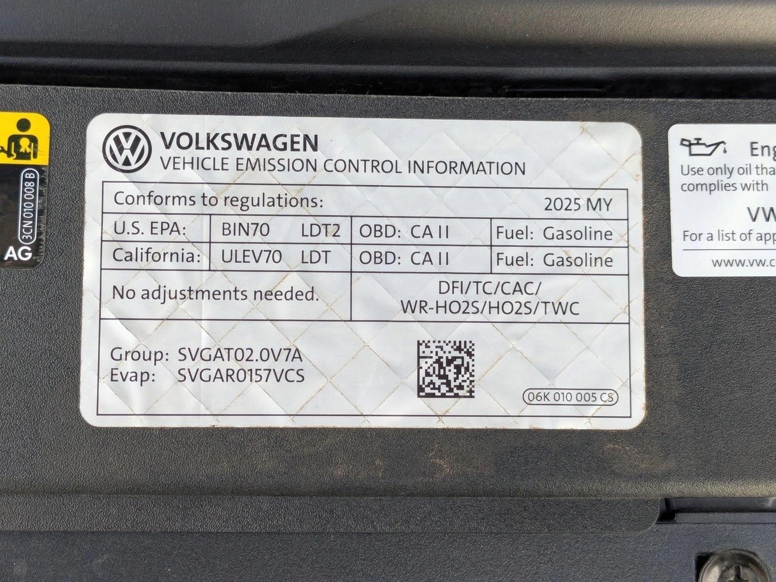 2025 Volkswagen Atlas Cross Sport 2.0T SE w/Technology FWD