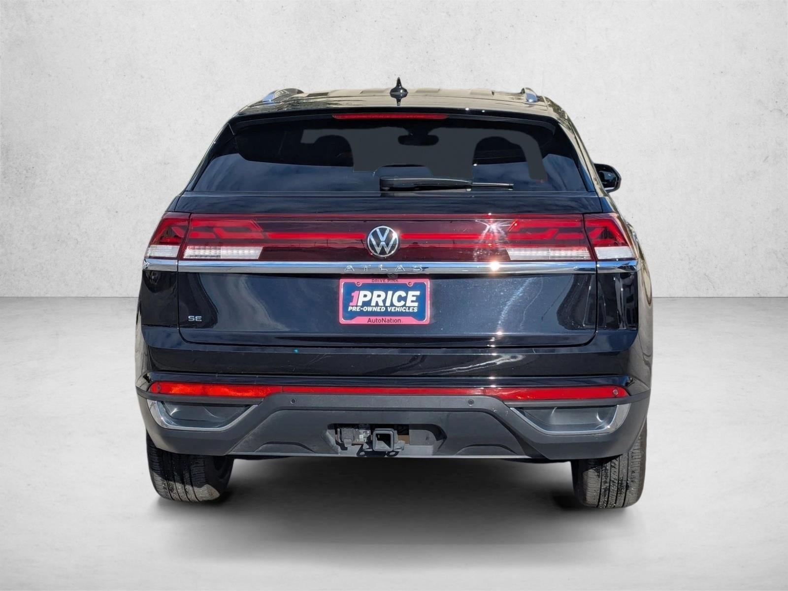 2025 Volkswagen Atlas Cross Sport 2.0T SE w/Technology FWD