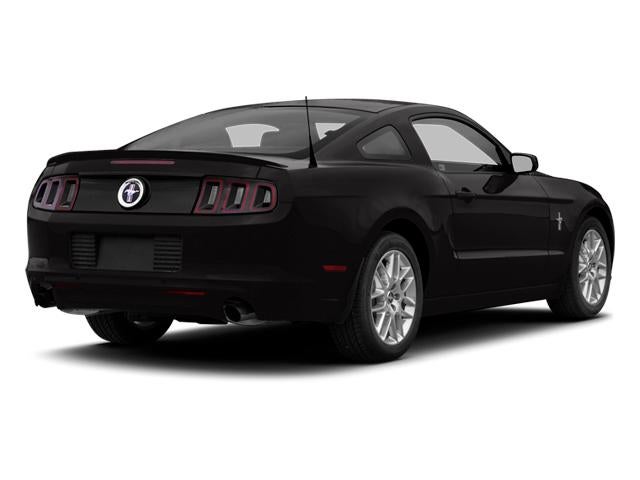 2013 Ford Mustang 2dr Cpe V6