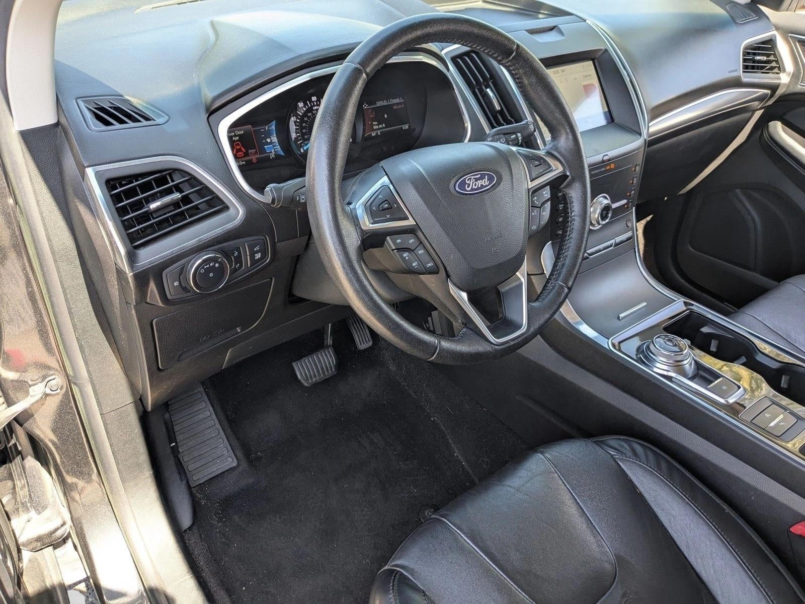 2020 Ford Edge Titanium FWD