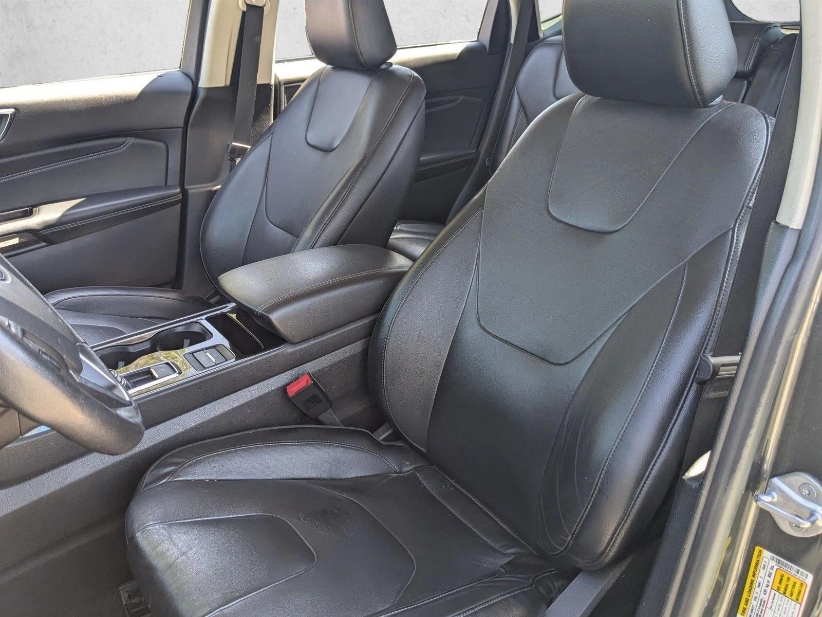 2020 Ford Edge Titanium FWD