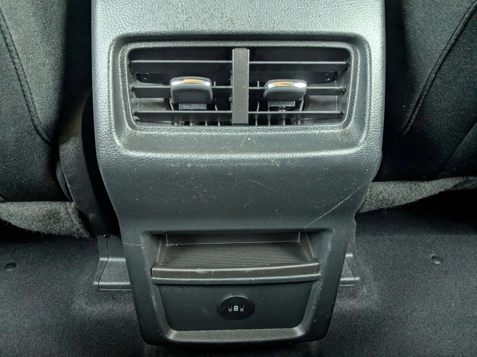 2023 Ford Edge SE AWD