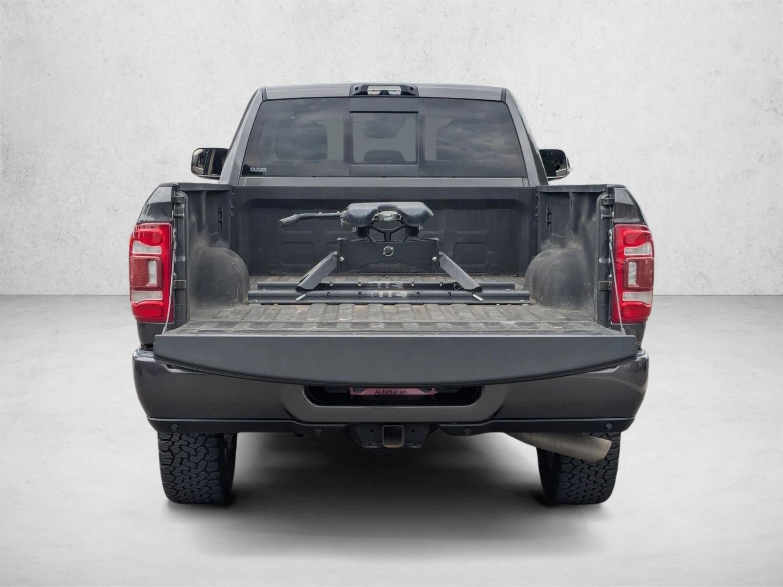 2020 RAM 3500 Limited 4x4 Crew Cab 8' Box