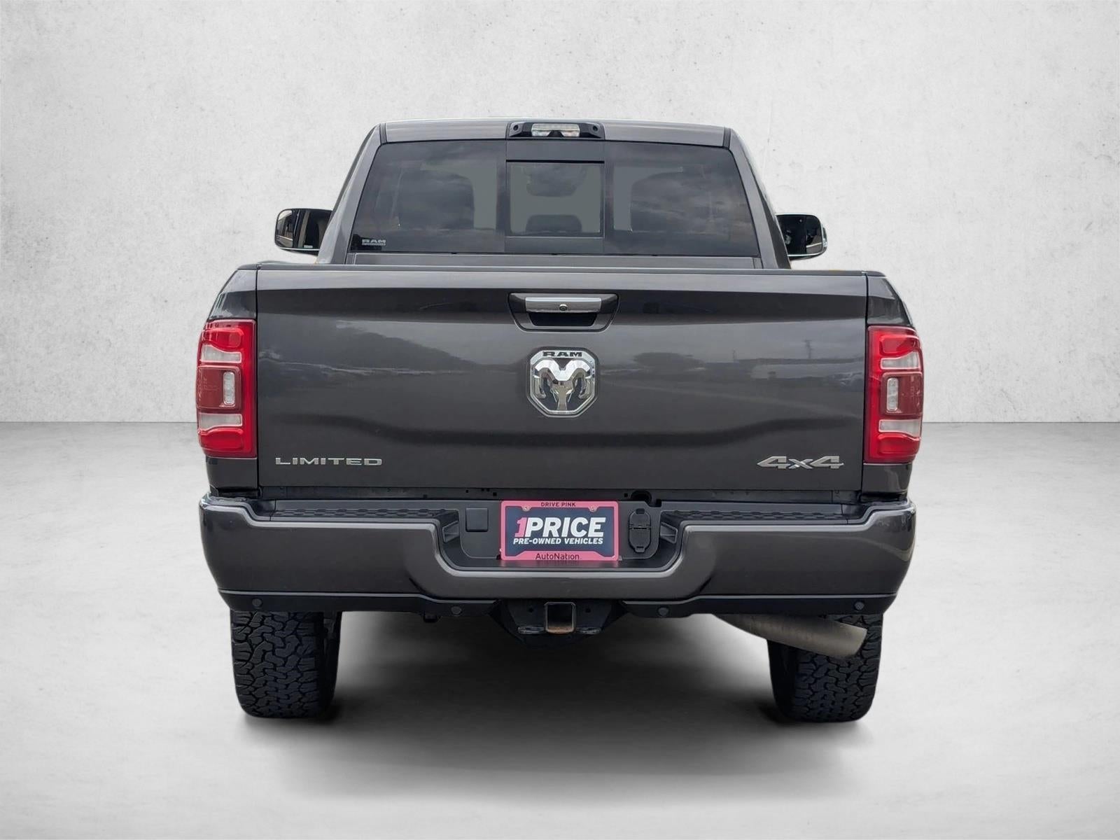2020 RAM 3500 Limited 4x4 Crew Cab 8' Box