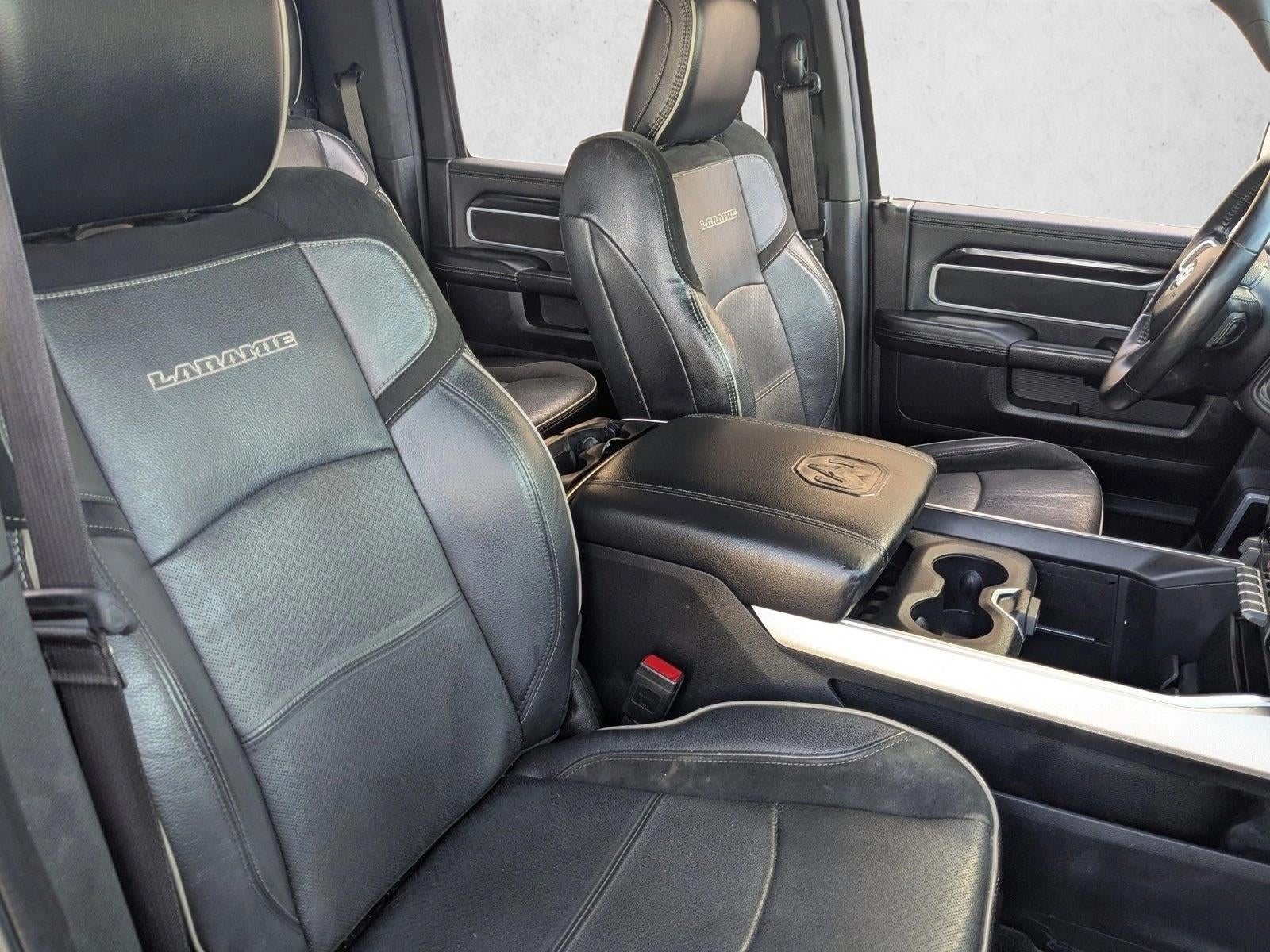 2019 RAM 2500 Laramie 4x4 Crew Cab 6'4" Box