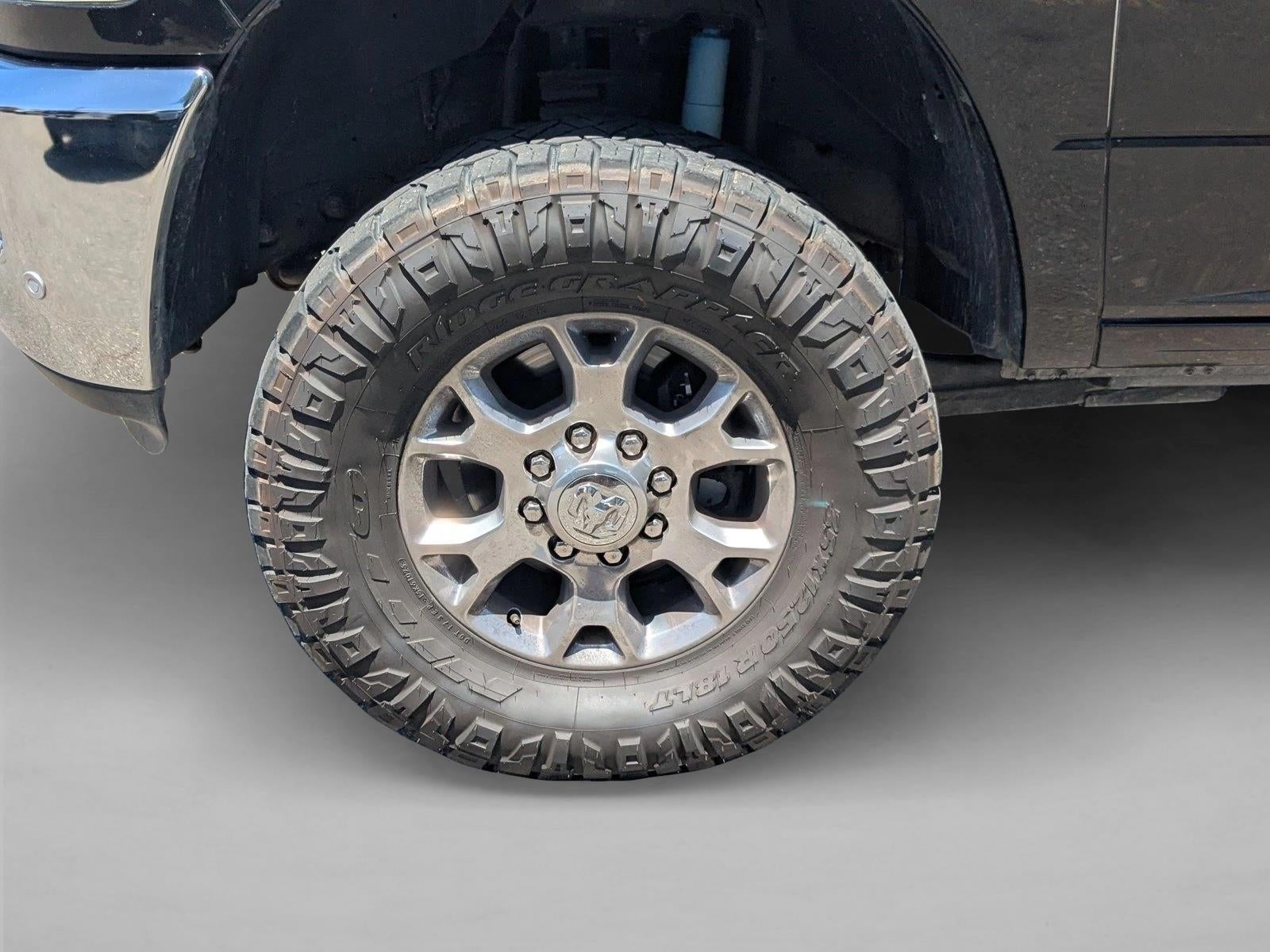 2017 RAM 2500 Laramie 4x4 Crew Cab 6'4" Box