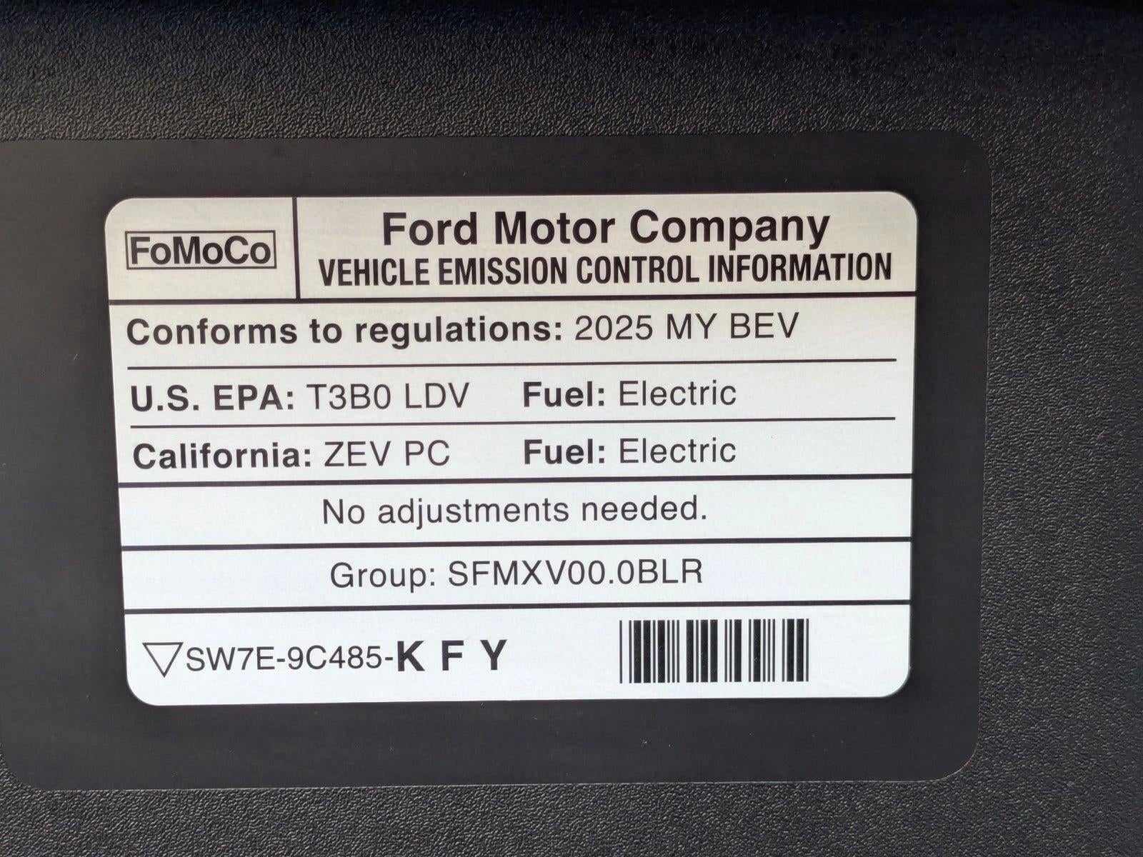 2025 Ford Mustang Mach-E Select RWD