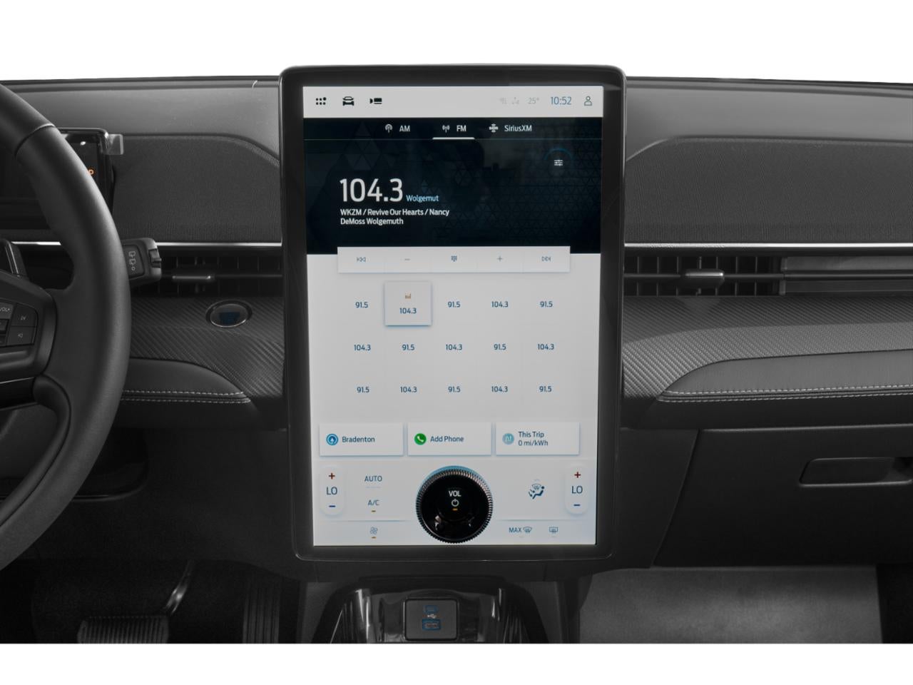 2025 Ford Mustang Mach-E Select RWD