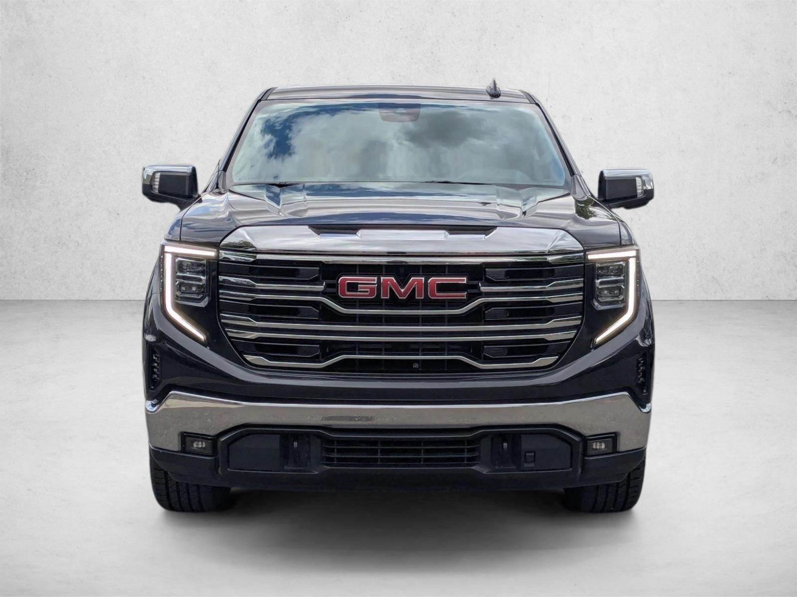 2023 GMC Sierra 1500 Crew Cab Short Box 4-Wheel Drive SLT