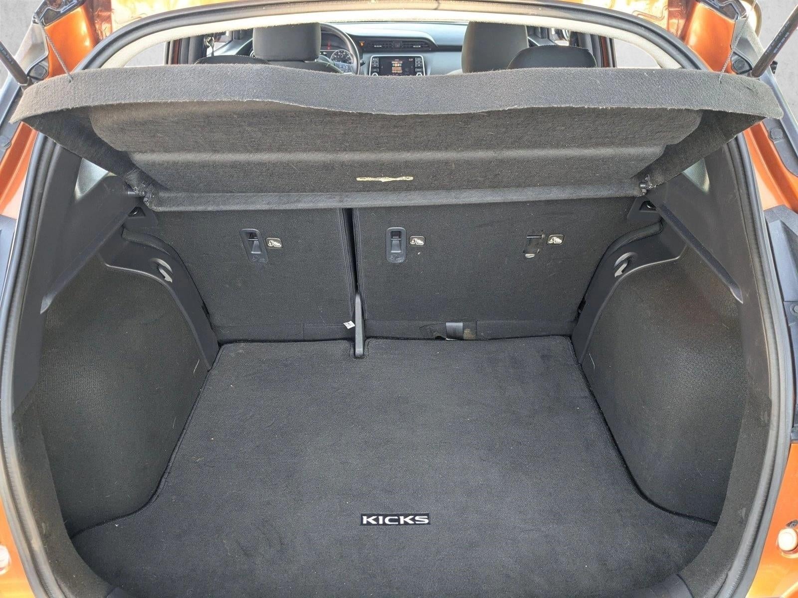 2020 Nissan Kicks SV FWD