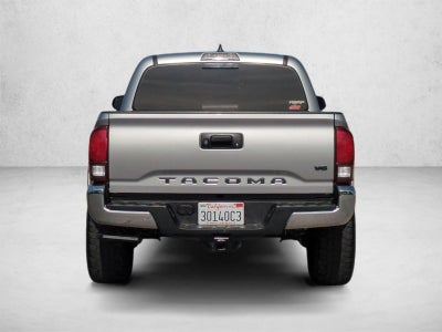 2020 Toyota Tacoma 2WD 2WD SR5 Double Cab 5' Bed V6 AT (Natl)