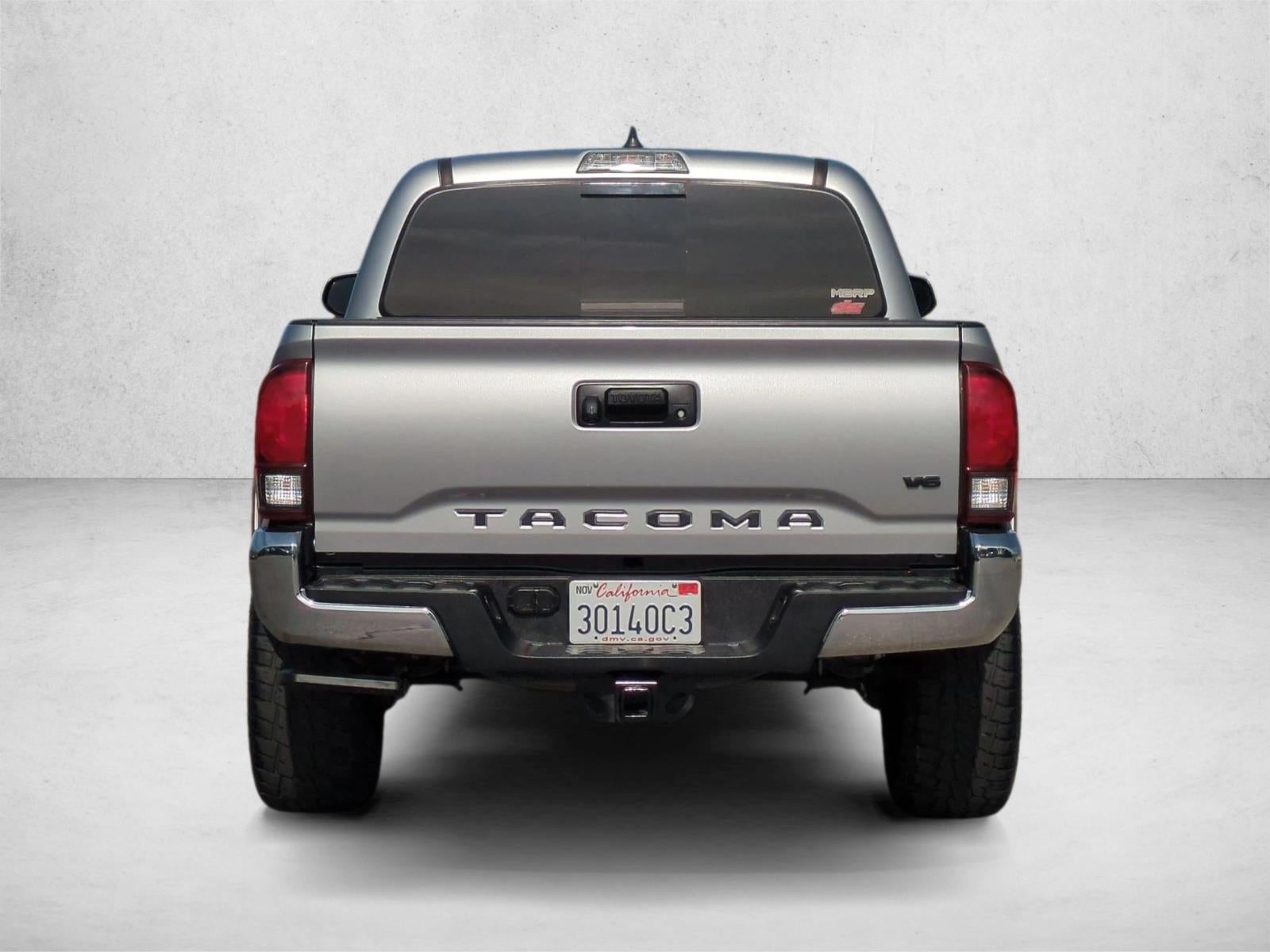 2020 Toyota Tacoma 2WD 2WD SR5 Double Cab 5' Bed V6 AT (Natl)