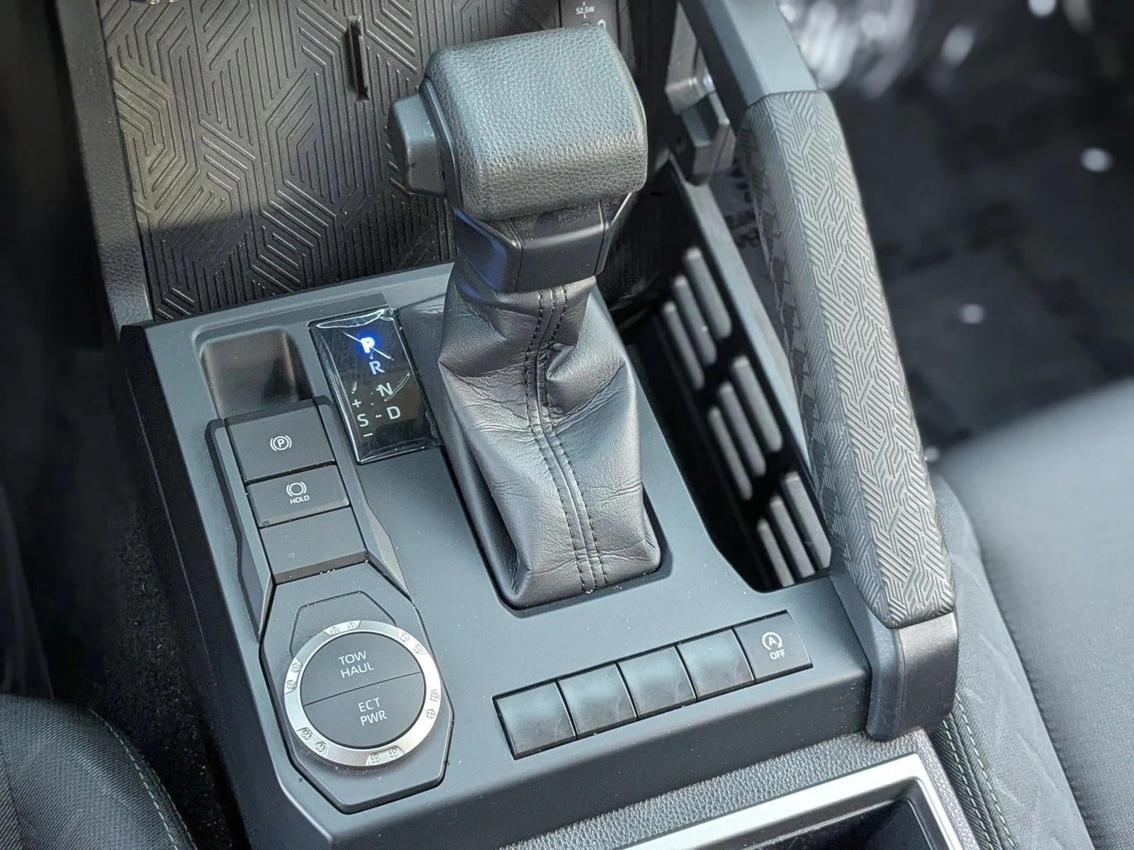 2024 Toyota Tacoma 2WD 2WD SR5 Double Cab 6' Bed AT (Natl)