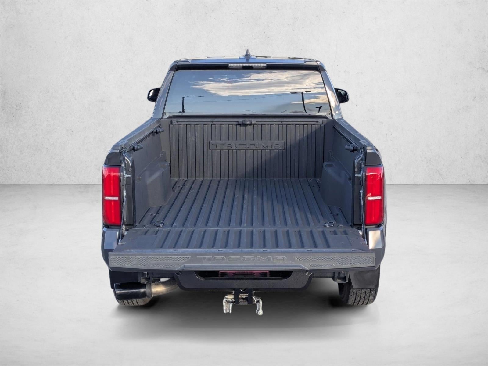 2024 Toyota Tacoma 2WD 2WD SR5 Double Cab 6' Bed AT (Natl)