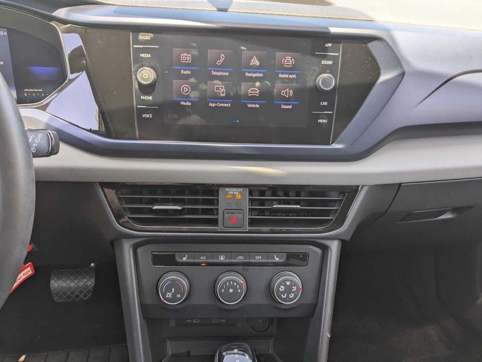 2022 Volkswagen Taos SE FWD