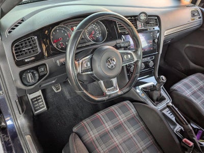 2018 Volkswagen Golf GTI 2.0T SE Manual