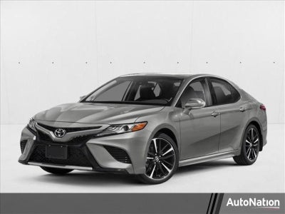 2019 Toyota Camry SE Auto (SE)
