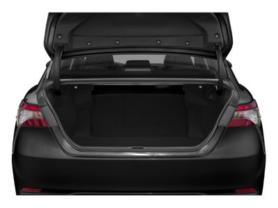 2019 Toyota Camry SE Auto (SE)