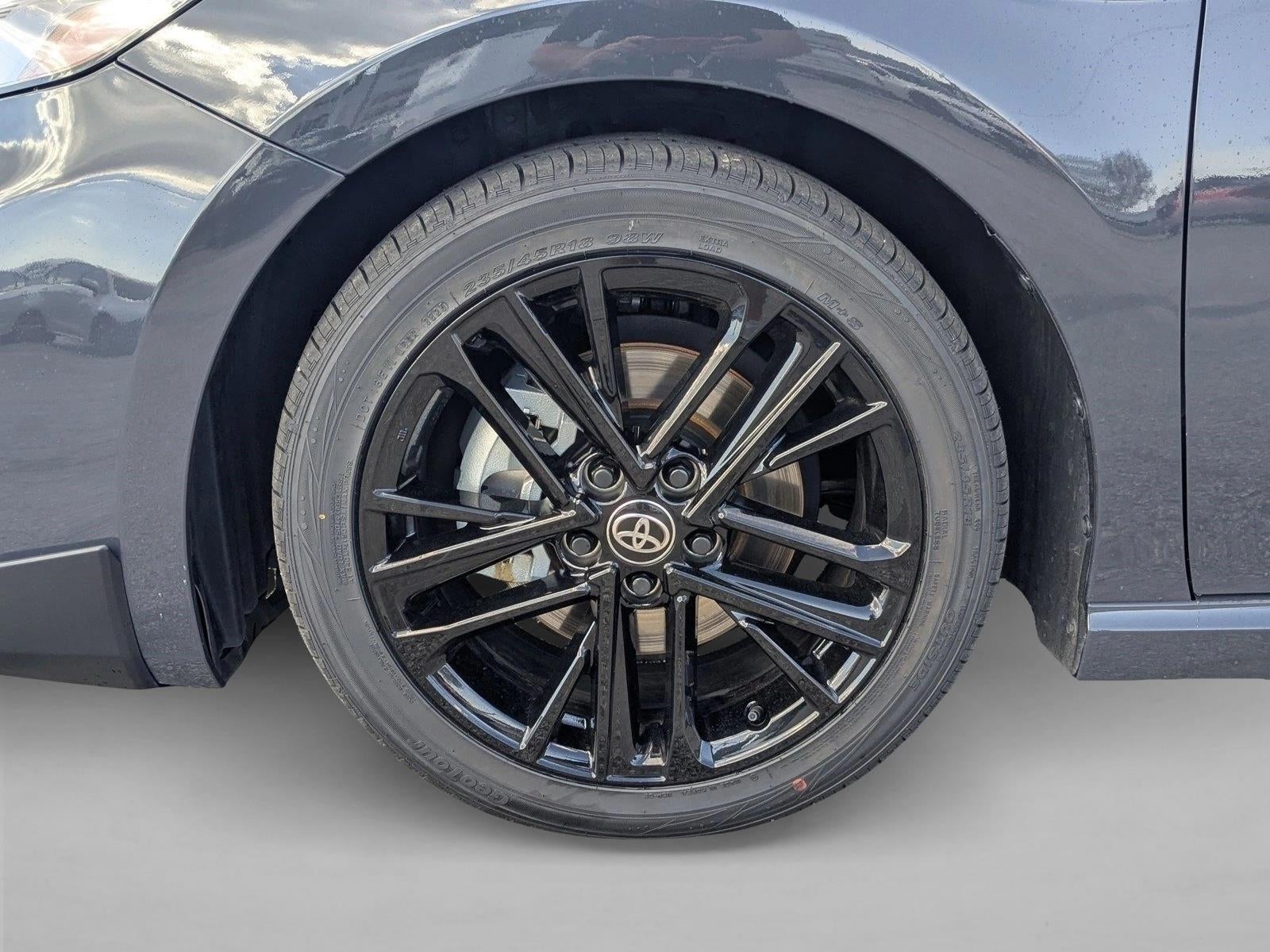 2025 Toyota Camry SE (Natl)