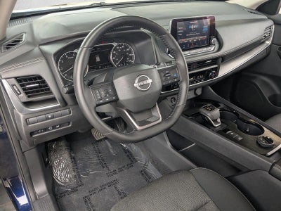 2025 Nissan Rogue AWD SV