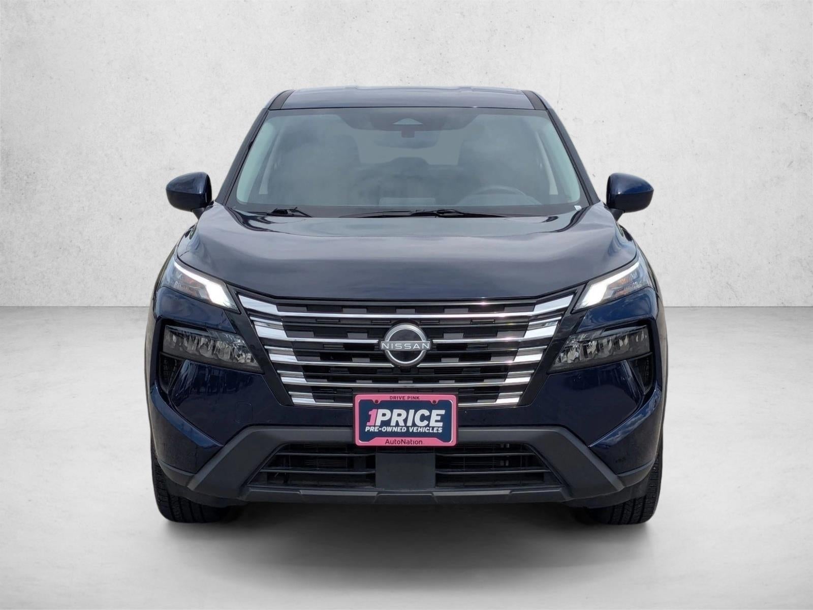 2025 Nissan Rogue AWD SV
