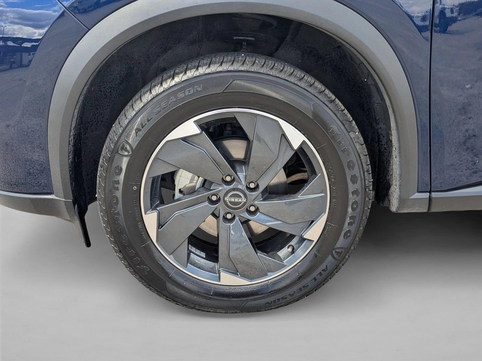 2025 Nissan Rogue AWD SV
