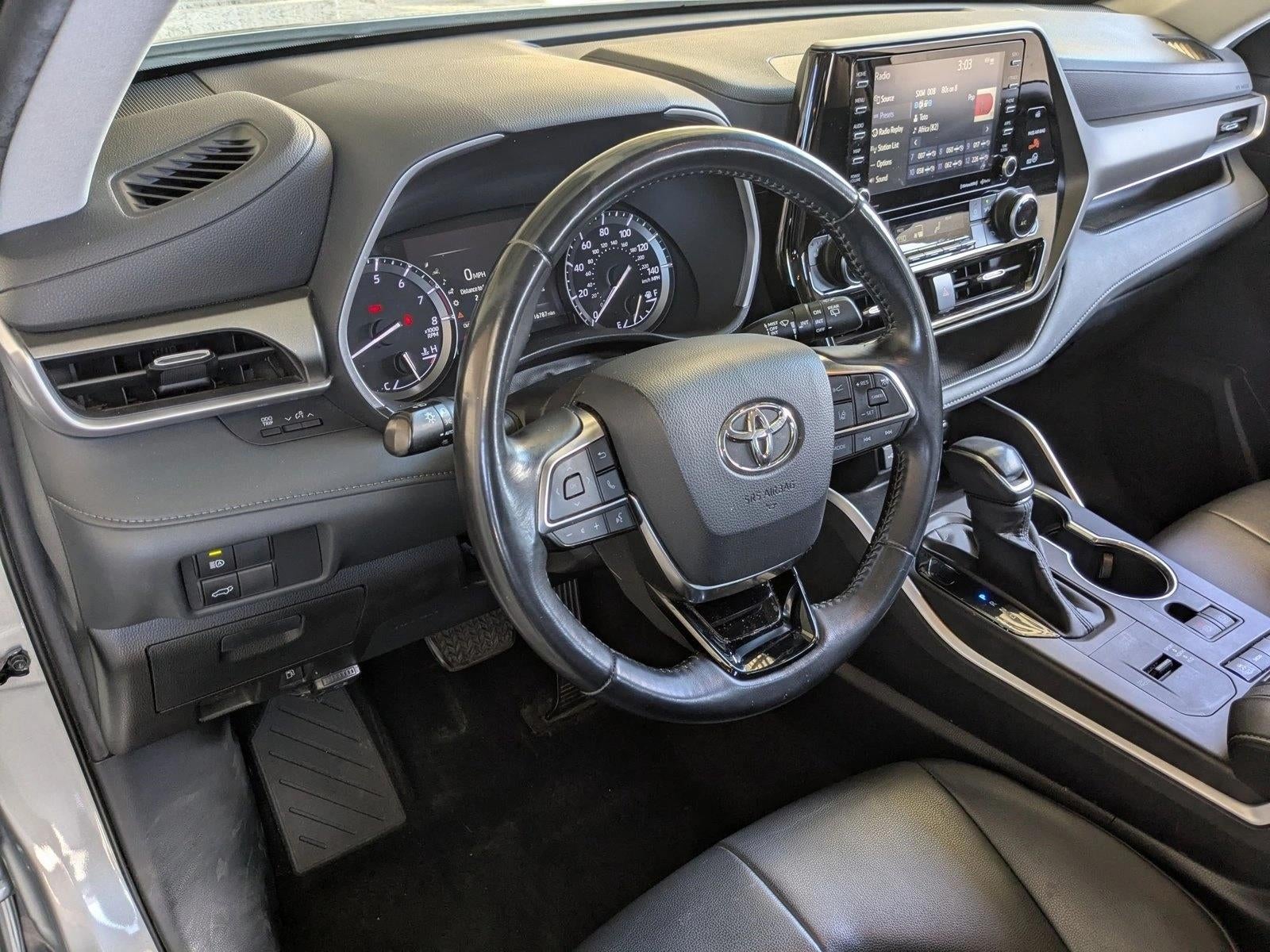2020 Toyota Highlander XLE FWD (Natl)