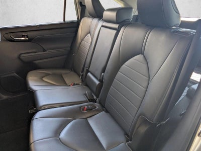 2020 Toyota Highlander XLE FWD (Natl)