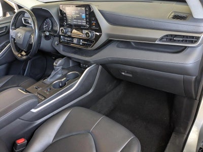 2020 Toyota Highlander XLE FWD (Natl)