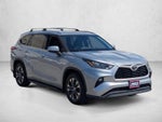 2020 Toyota Highlander XLE FWD (Natl)