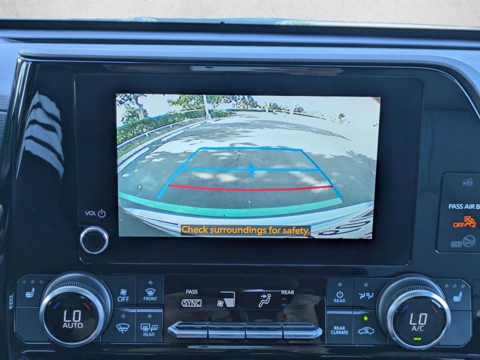 2023 Toyota Highlander XLE FWD (Natl)