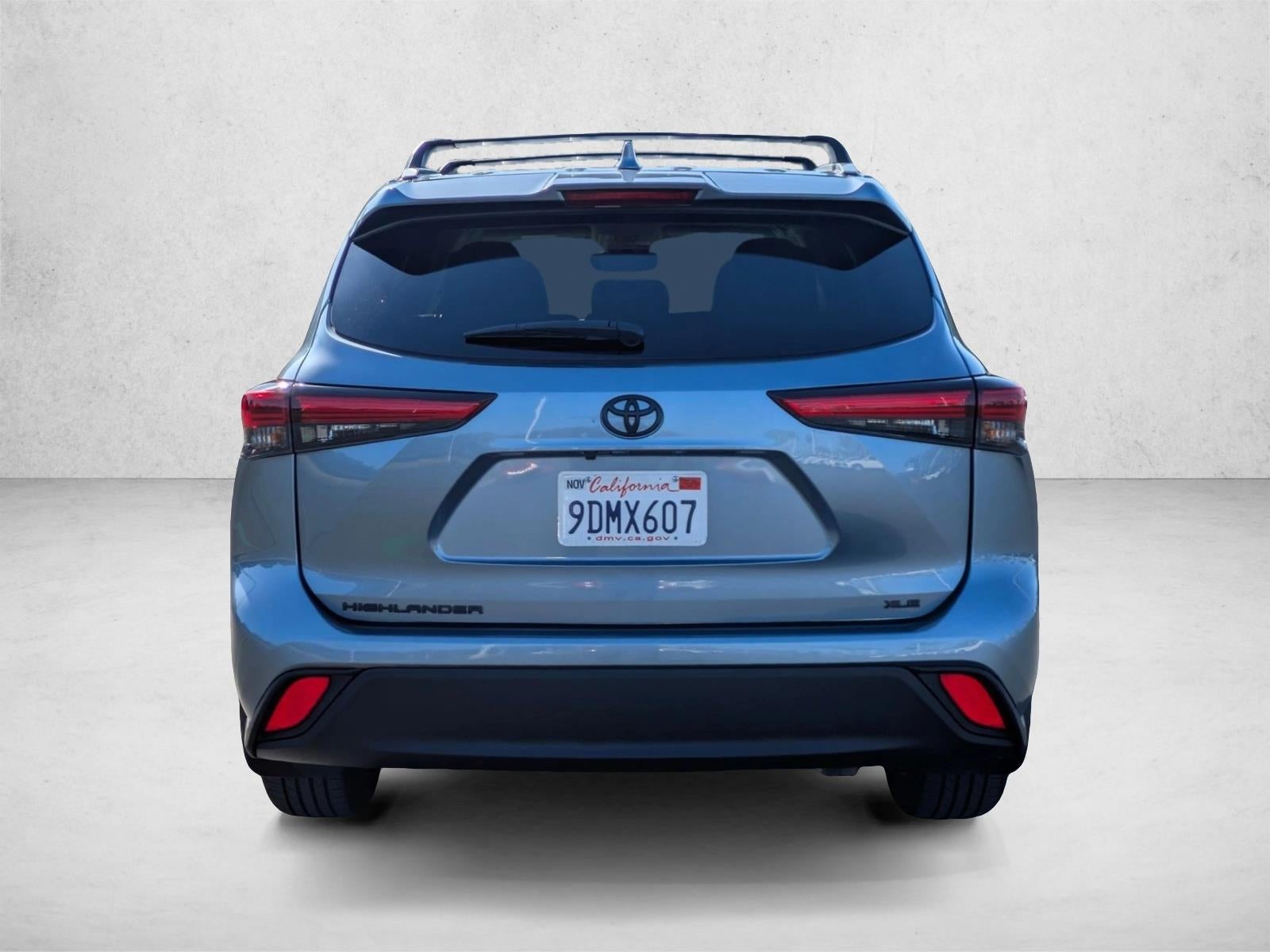 2023 Toyota Highlander XLE FWD (Natl)